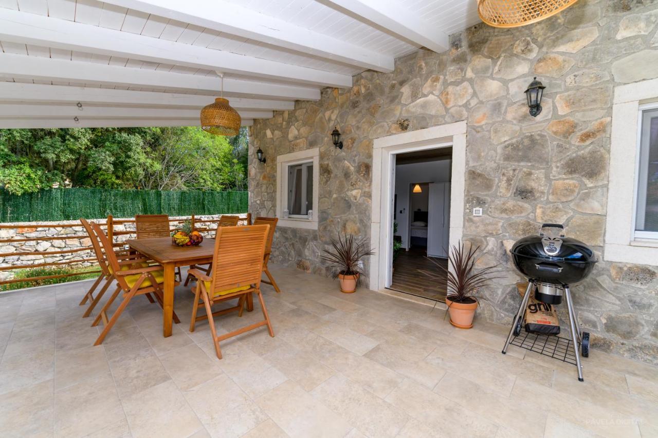 Вілла Stone House Magali Sveti Jakov Екстер'єр фото